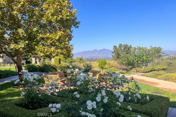 84 Meridian Drive, Aliso Viejo, CA 92656