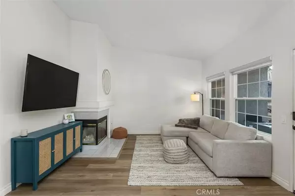 Rancho Santa Margarita, CA 92688,4 Via Alivio