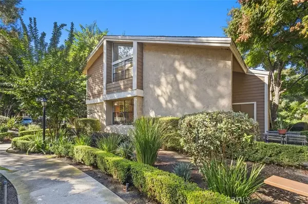 Irvine, CA 92620,37 Lakepines