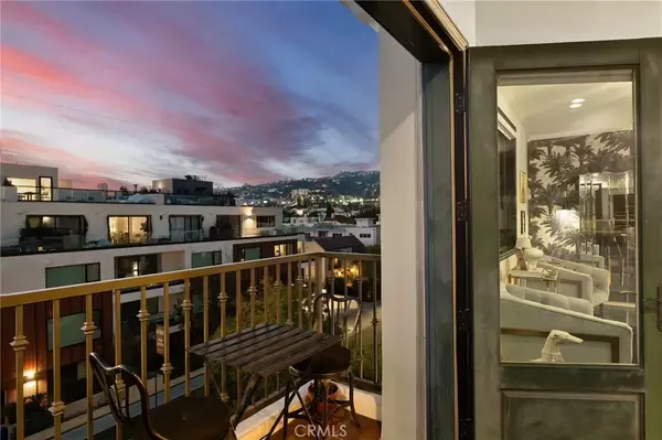 West Hollywood, CA 90069,718 N Croft Avenue #PH1