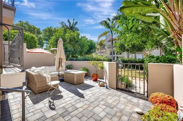 Huntington Beach, CA 92648,19305 Champion Lane