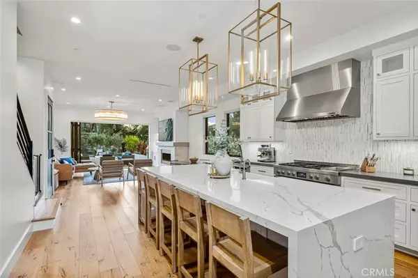 Huntington Beach, CA 92648,1004 Huntington