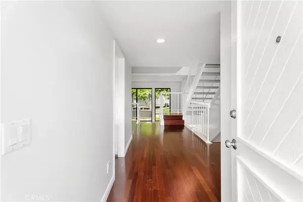 Newport Beach, CA 92663,6 Serena Court