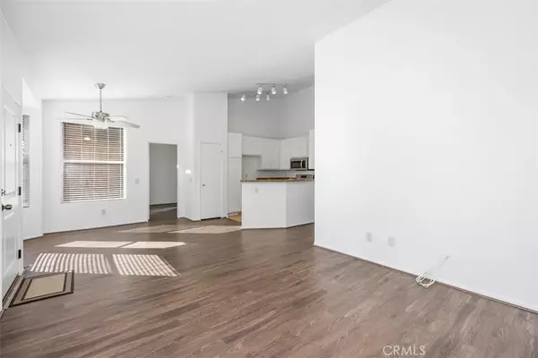 Lake Forest, CA 92610,19431 Rue De Valore