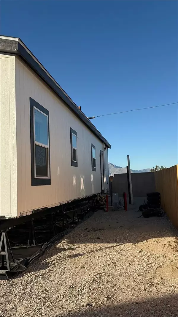 Desert Hot Springs, CA 92230,64625 Pierson Blvd #A10