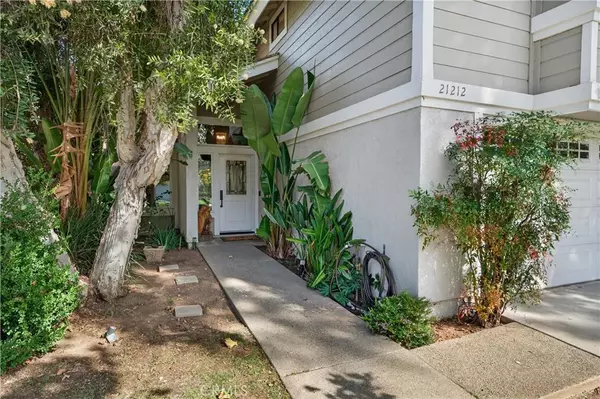 Rancho Santa Margarita, CA 92679,21212 Country Farm