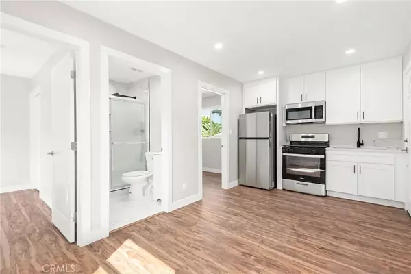 Los Angeles, CA 90011,145 E 36th Place #3/4