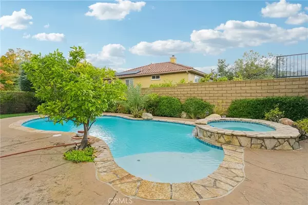 Agoura Hills, CA 91301,1908 Hazel Nut Court