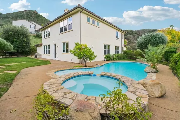 Agoura Hills, CA 91301,1908 Hazel Nut Court