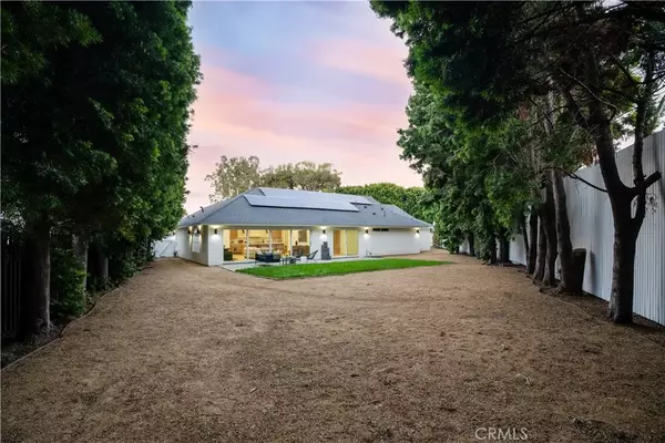 Costa Mesa, CA 92626,2055 Calvert Avenue