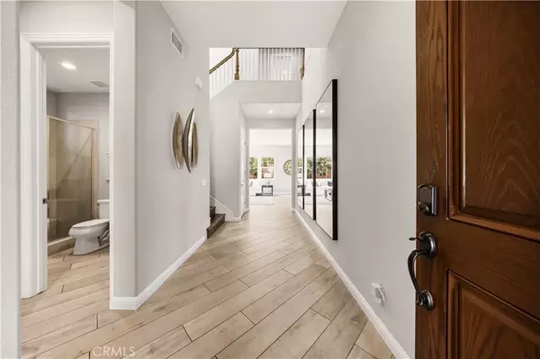 Lake Forest, CA 92630,208 Pinnacle