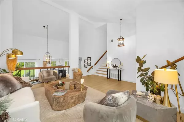 Mission Viejo, CA 92692,28001 Festivo