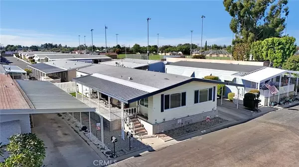 Buena Park, CA 90620,6741 Lincoln #32