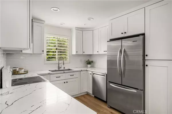 Orange, CA 92869,181 S Cross Creek Road