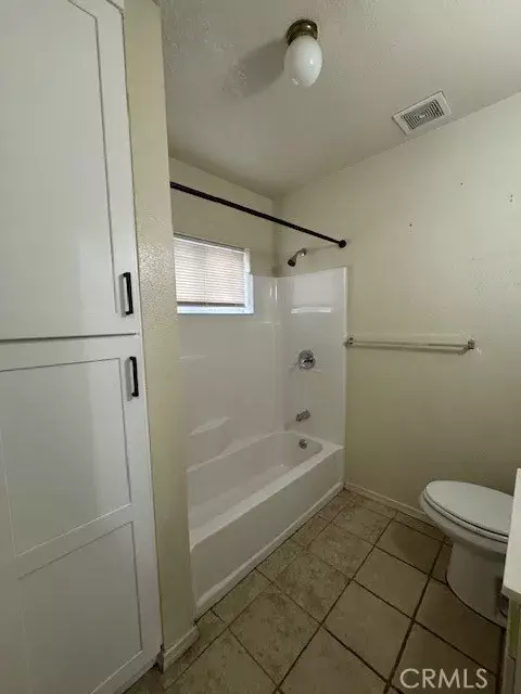 Long Beach, CA 90805,1639 E Hungerford Street