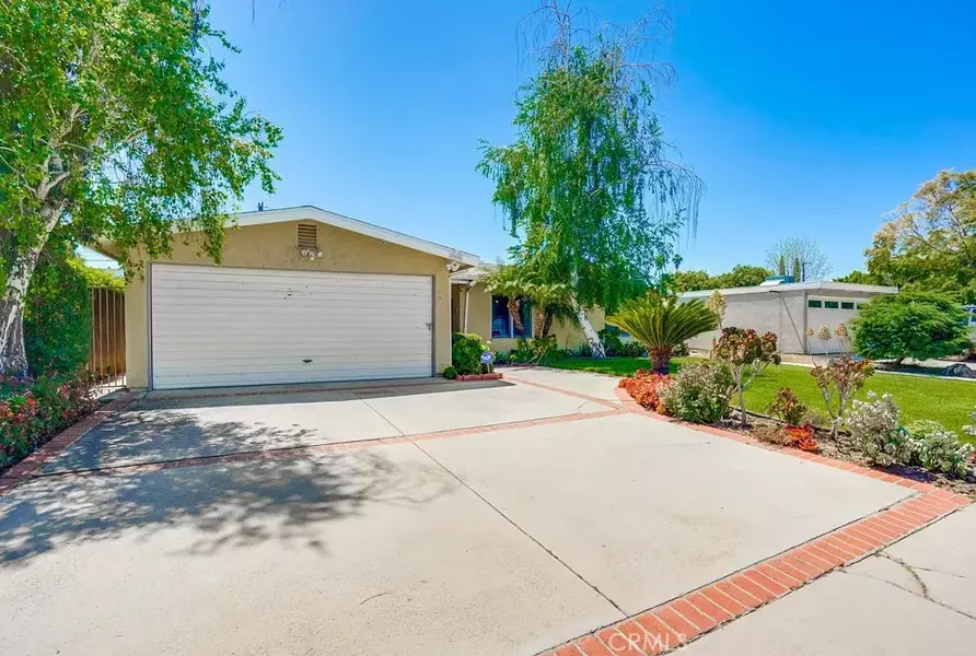 20606 Skouras Drive, Winnetka, CA 91306