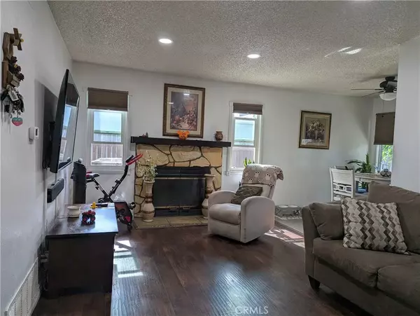 Fontana, CA 92336,7852 Grace Avenue