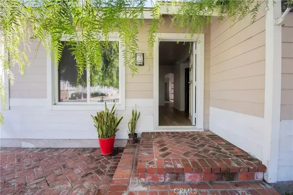 Redondo Beach, CA 90277,124 S Prospect