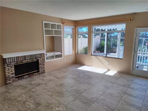 Rancho Santa Margarita, CA 92688,8 Via Anadeja