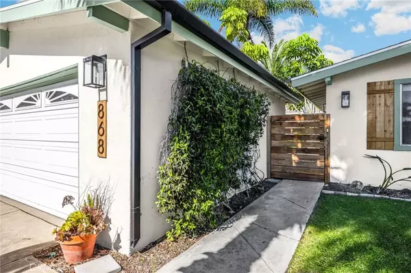 Costa Mesa, CA 92627,868 Towne