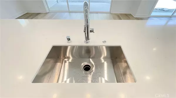 Lake Forest, CA 92630,150 Orange Grove