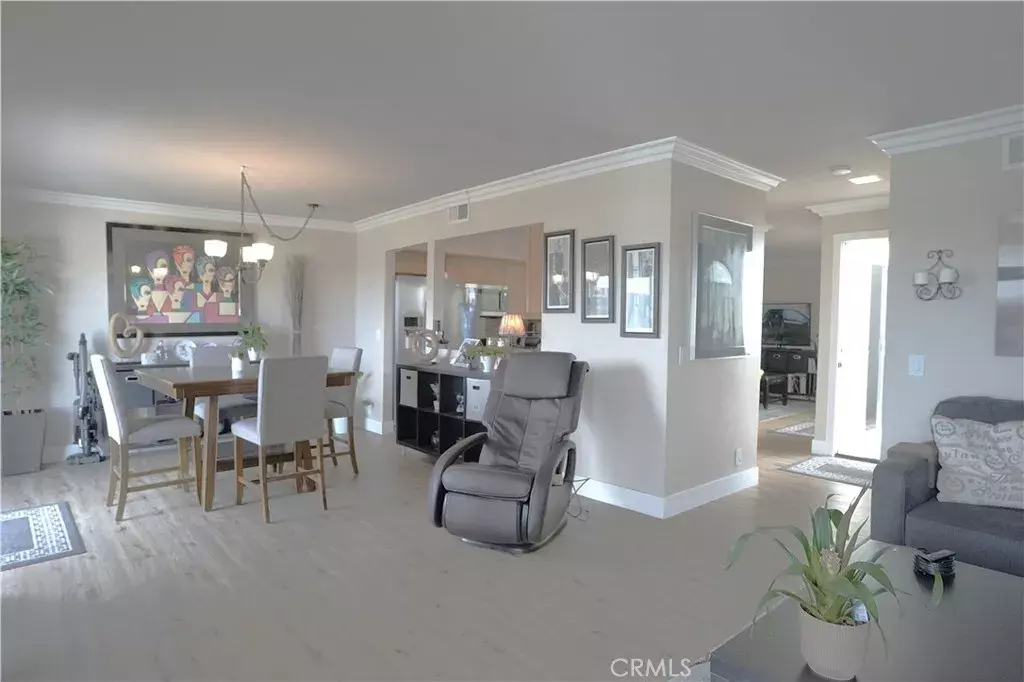 Laguna Niguel, CA 92677,30266 Via Reata