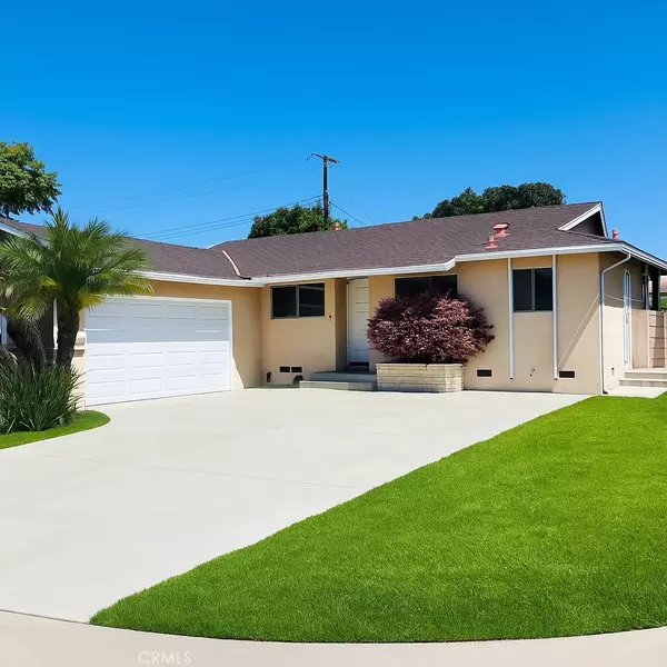 5201 Skylark, Huntington Beach, CA 92649