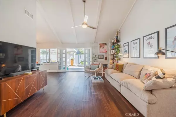 Huntington Beach, CA 92646,20582 Queens Park