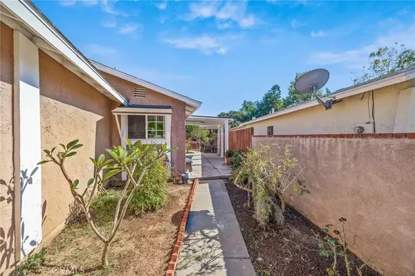 Fallbrook, CA 92028,820 Cozy Court