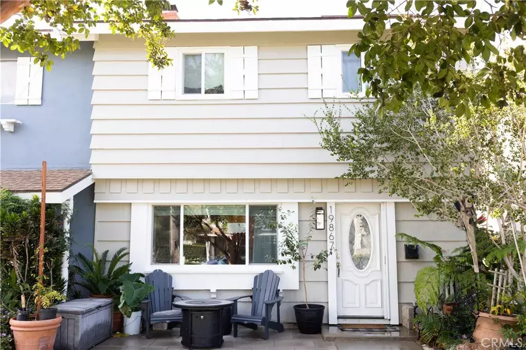 Huntington Beach, CA 92646,19867 Piccadilly