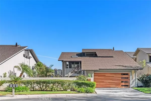 Laguna Niguel, CA 92677,18 Woodhaven