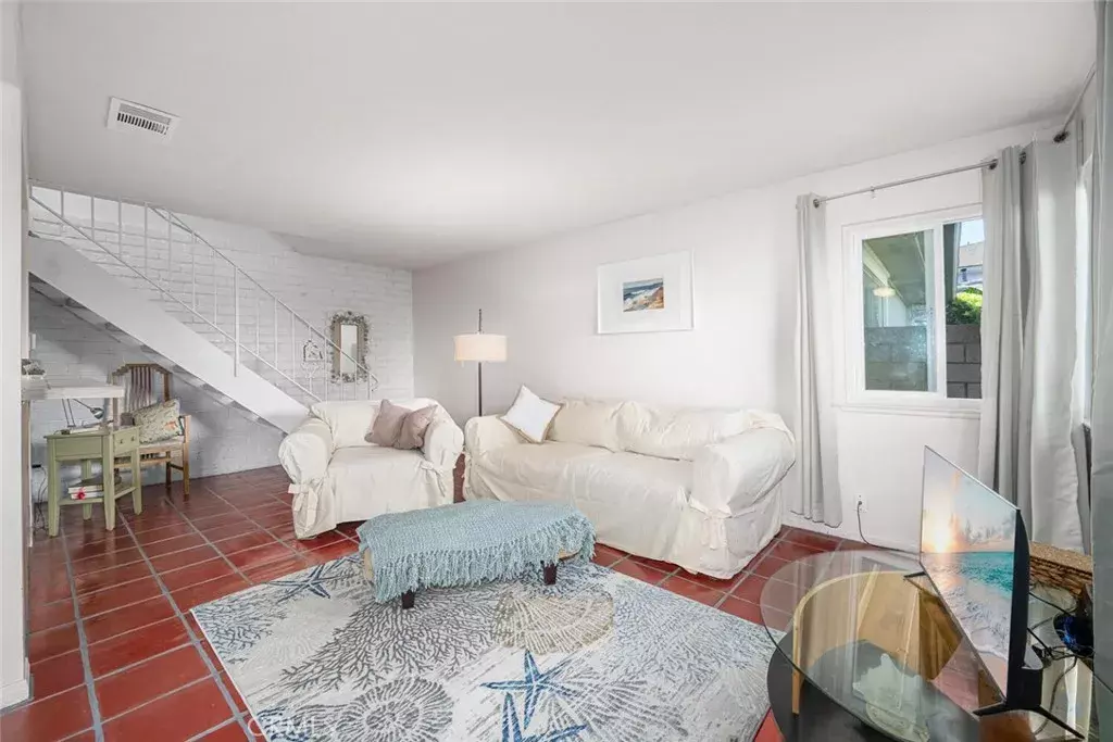 Huntington Beach, CA 92649,16393 Del Oro #123