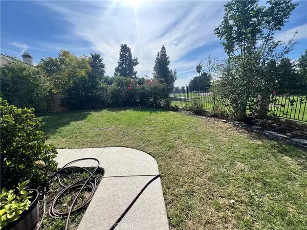 Placentia, CA 92870,1000 HENRIETTA