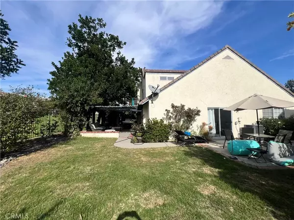Placentia, CA 92870,1000 HENRIETTA