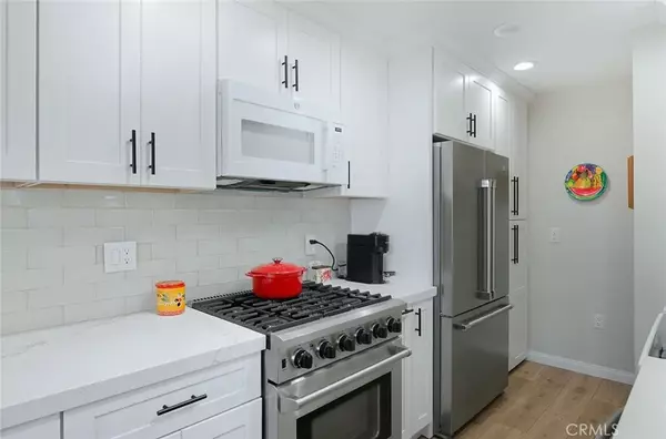 Huntington Beach, CA 92648,18272 Parkview Lane #101