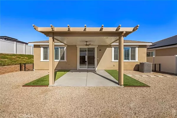 Menifee, CA 92584,26539 Penny Hedge