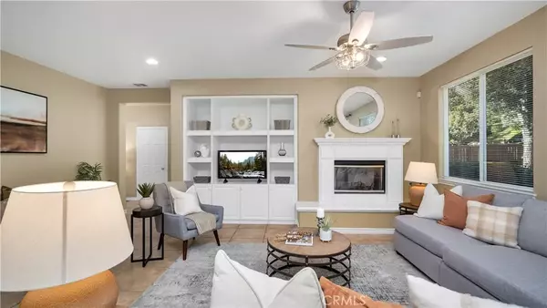 Wildomar, CA 92595,25030 Crimson Lasso