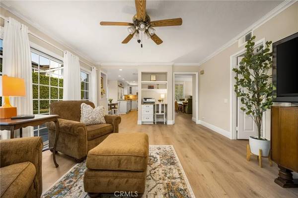 Irvine, CA 92614,7 Whispering Wind