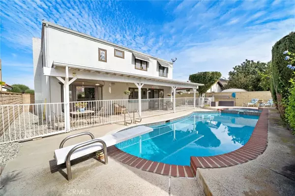 11130 Stonecress Avenue, Fountain Valley, CA 92708