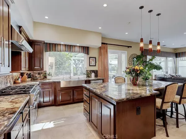 Rancho Santa Margarita, CA 92688,28 Serna