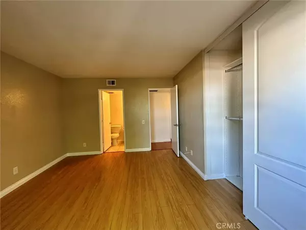 Fontana, CA 92335,16970 Marygold Avenue #30