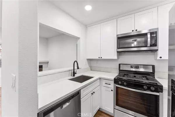 Rancho Santa Margarita, CA 92688,108 Flor De Sol