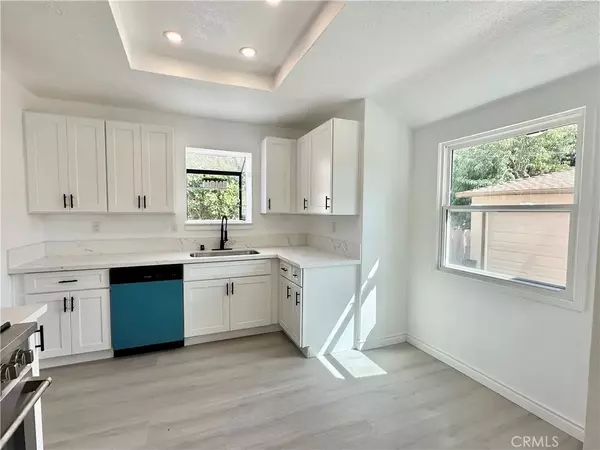 Pomona, CA 91766,1638 Vejar