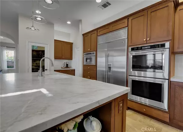 San Clemente, CA 92673,2428 Camino Oleada