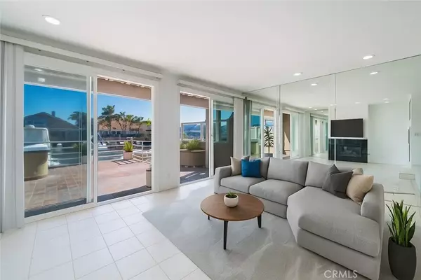 3310 Tempe Drive, Huntington Beach, CA 92649