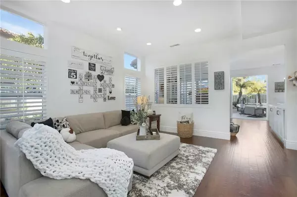 Aliso Viejo, CA 92656,24 Mayfair