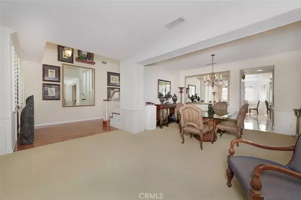 Yorba Linda, CA 92886,17722 Neff Ranch