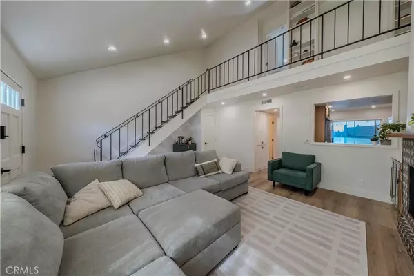 Costa Mesa, CA 92626,135 Morristown