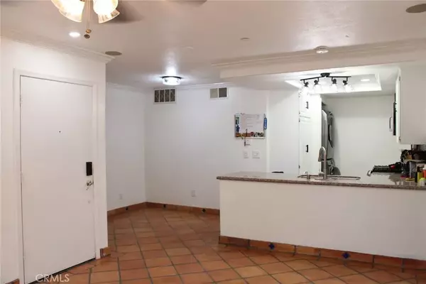 San Clemente, CA 92672,1052 Calle Del Cerro #701