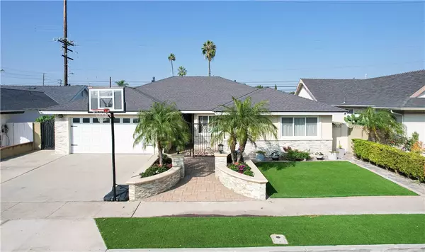 Westminster, CA 92683,8671 Bermuda Avenue